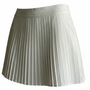 J.Lindeberg Women's Classic White Pleated Mini Skirt